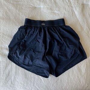 ALO Yoga Women's Matchpoint Shorts